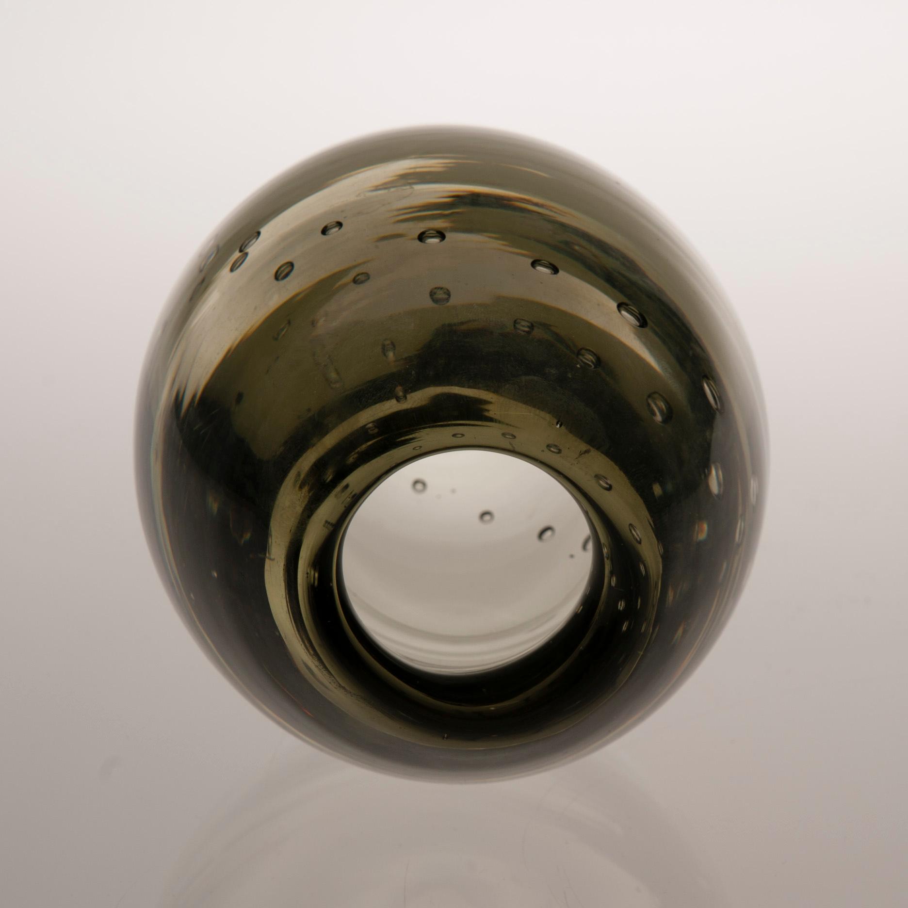 VAS, glas, "Pärlbandet", signerad, 1940-talets slut.