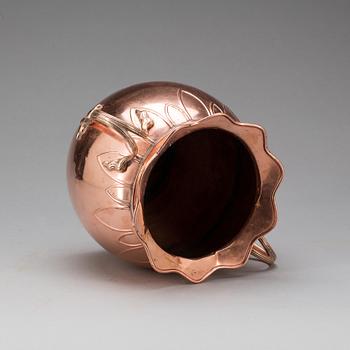 YTTERFODER, jugend, 1900-talet första del.
