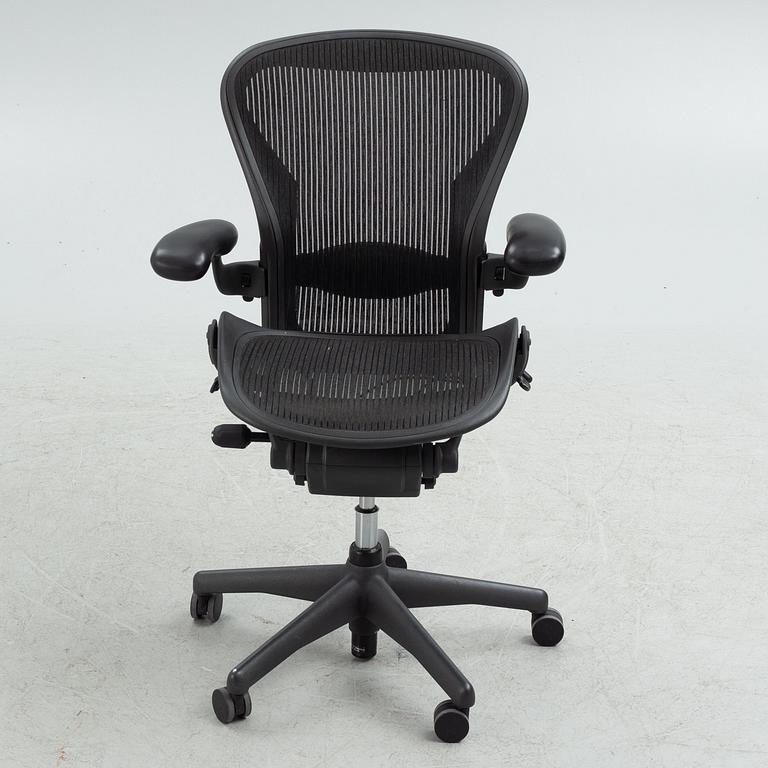 Don Chadwick/Bill Stump, skrivbordsstol, "Aeron", Herman Miller.