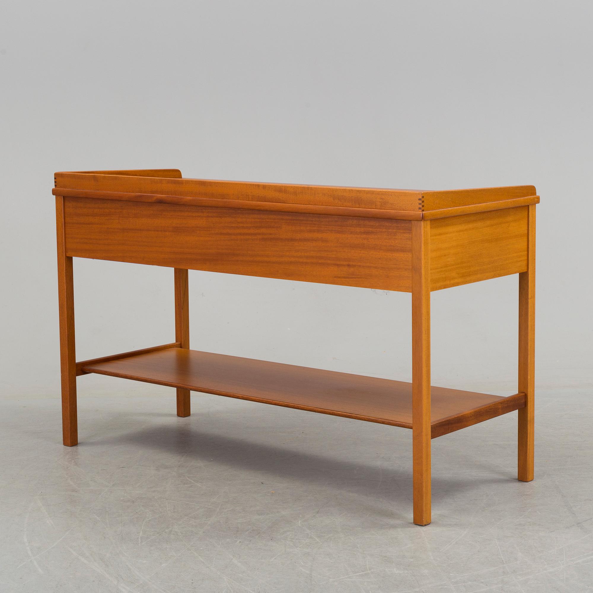 KERSTIN HÖRLIN-HOLMQUIST, sideboard, Nordiska kompaniet,  Triva-serien, 1960-tal.