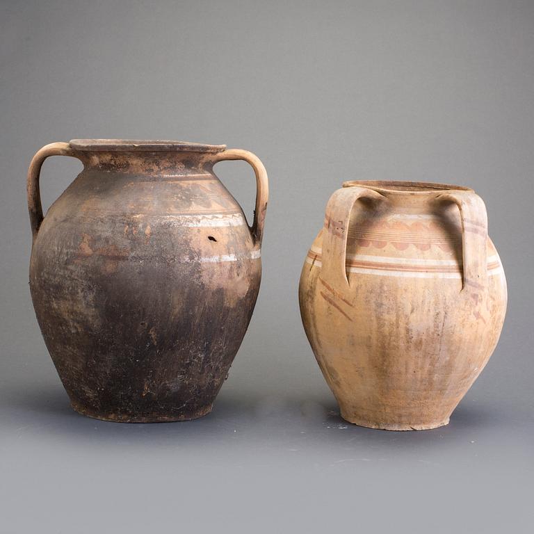 KRUS, 2 stycken, lergods, Europa, 1900-talets början.