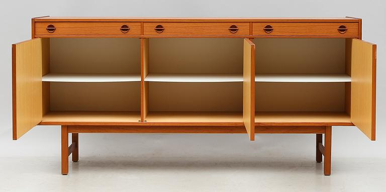 SIDEBOARD, 1900-talets andra hälft.