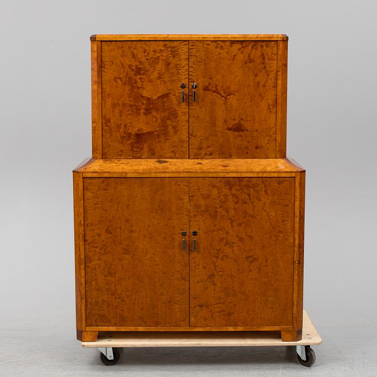 SKÅP, funkis, 1930/40-tal.