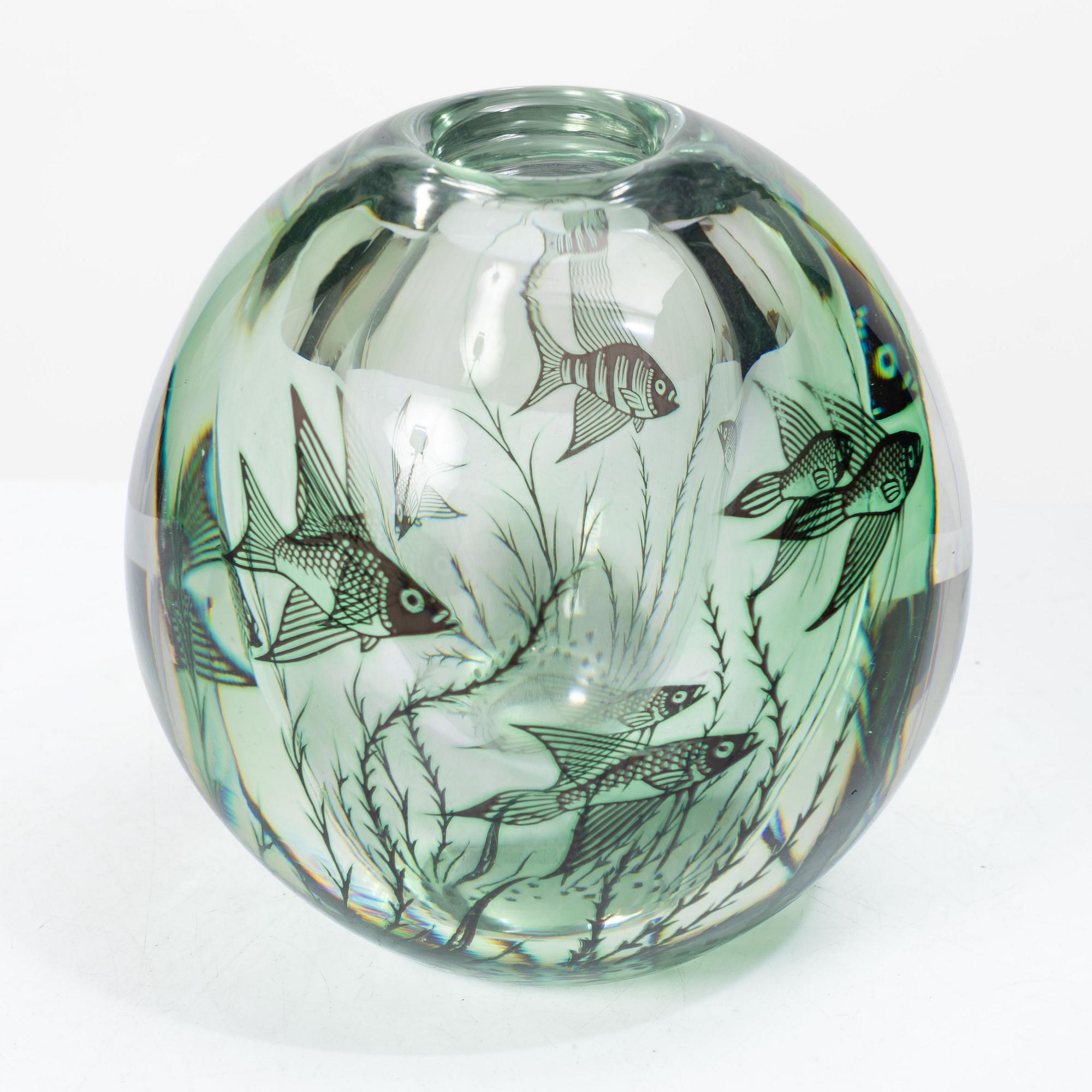 Edward Hald, a Fish Graal vase, Orrefors.