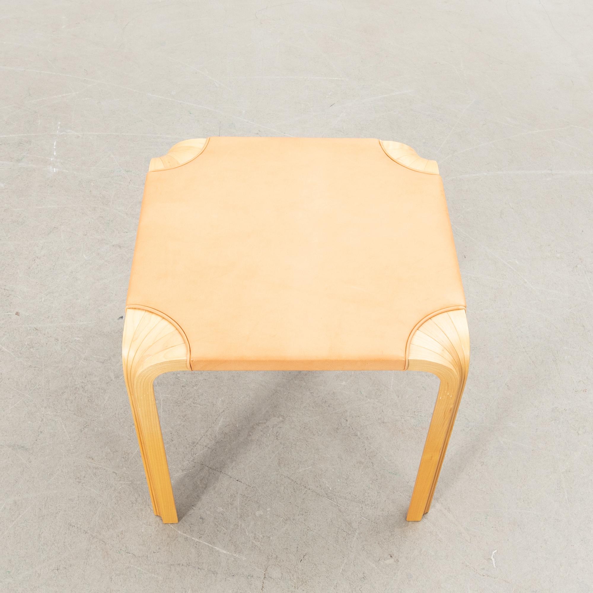 Alvar Aalto, stool X601 Artek Finland.