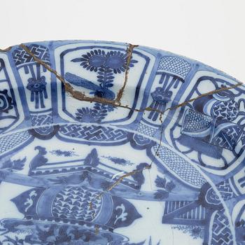 A Delft faience charger, 18th Century.