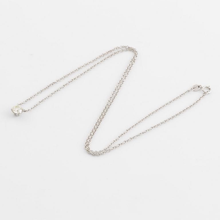 Brilliant cut diamond solitaire necklace.