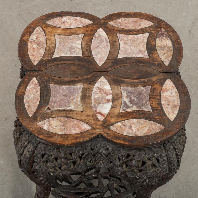 A SMALL CHINESE TABLE/STOOL, around the year 1900.