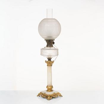 Bordslampa, omkring år 1900.