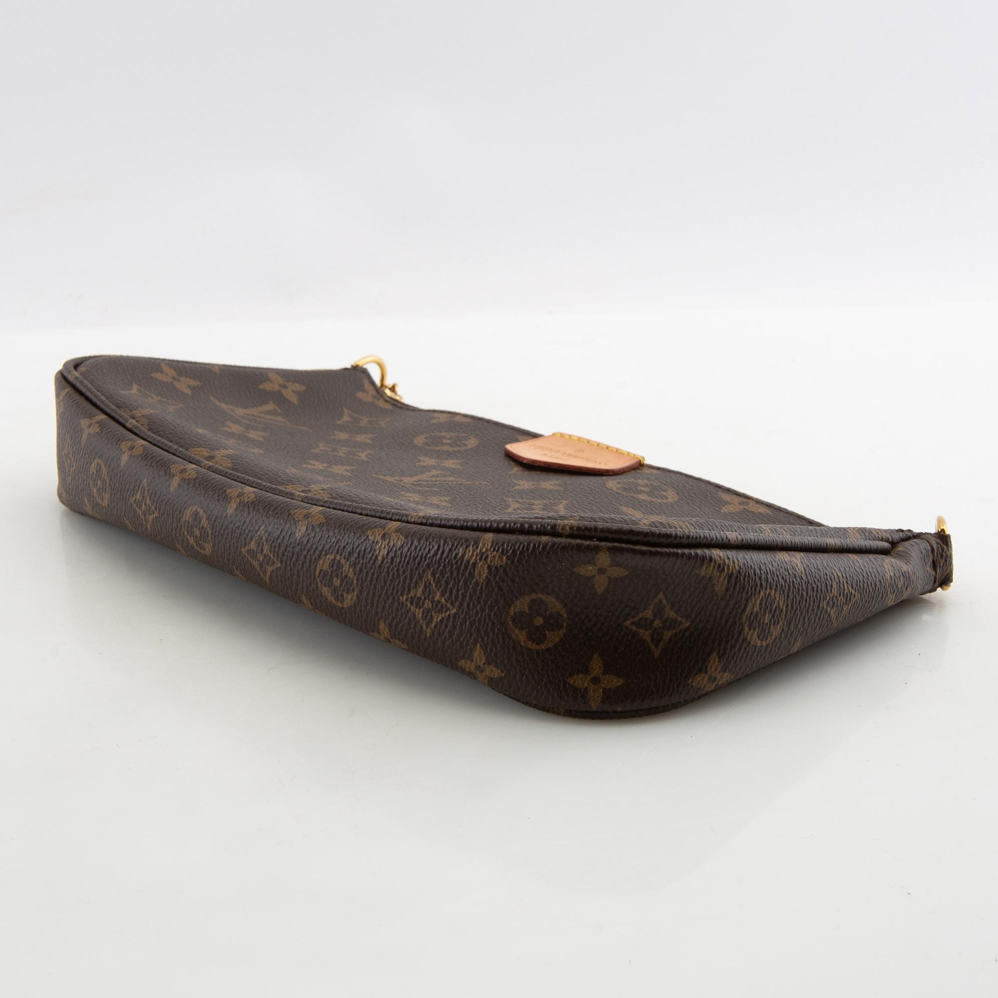 Louis Vuitton, väska, "Multi Pochette Accessoires", 2022.