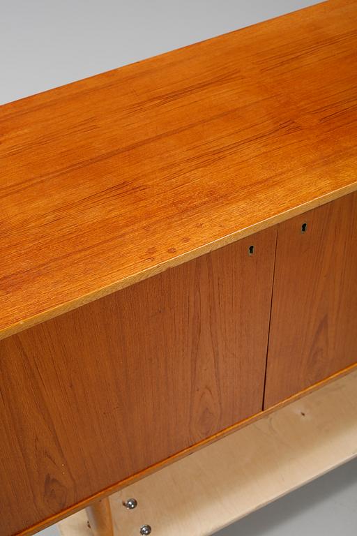 SIDEBOARD, 1900-talets andra hälft.