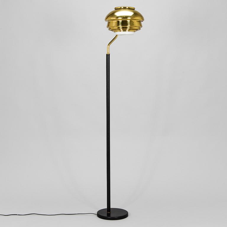 Alvar Aalto, a 'A808' floor lamp for Valaistustyö.