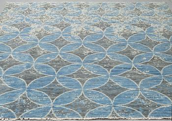 A carpet, oriental, ca 305 x 246 cm.