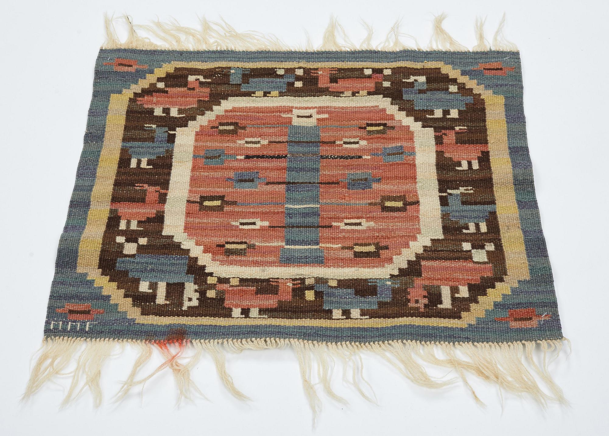 Märta Måås-Fjetterström, a textile, "Hönsen", flat weave, ca ca 56-56,5 x 64,5-65,5 cm, signed MMF.
