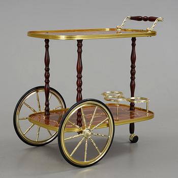 SERVERINGSVAGN, 1900-talets andra hälft.