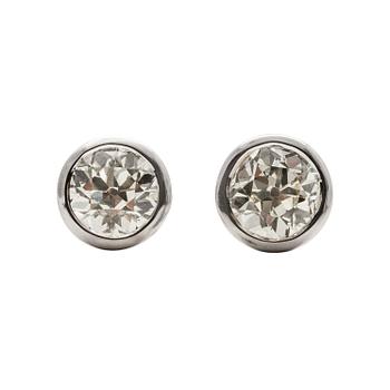 ÖRHÄNGEN, 18K vitguld. Antikslipade diamanter ca 3.97 ct. skiftande/vs.