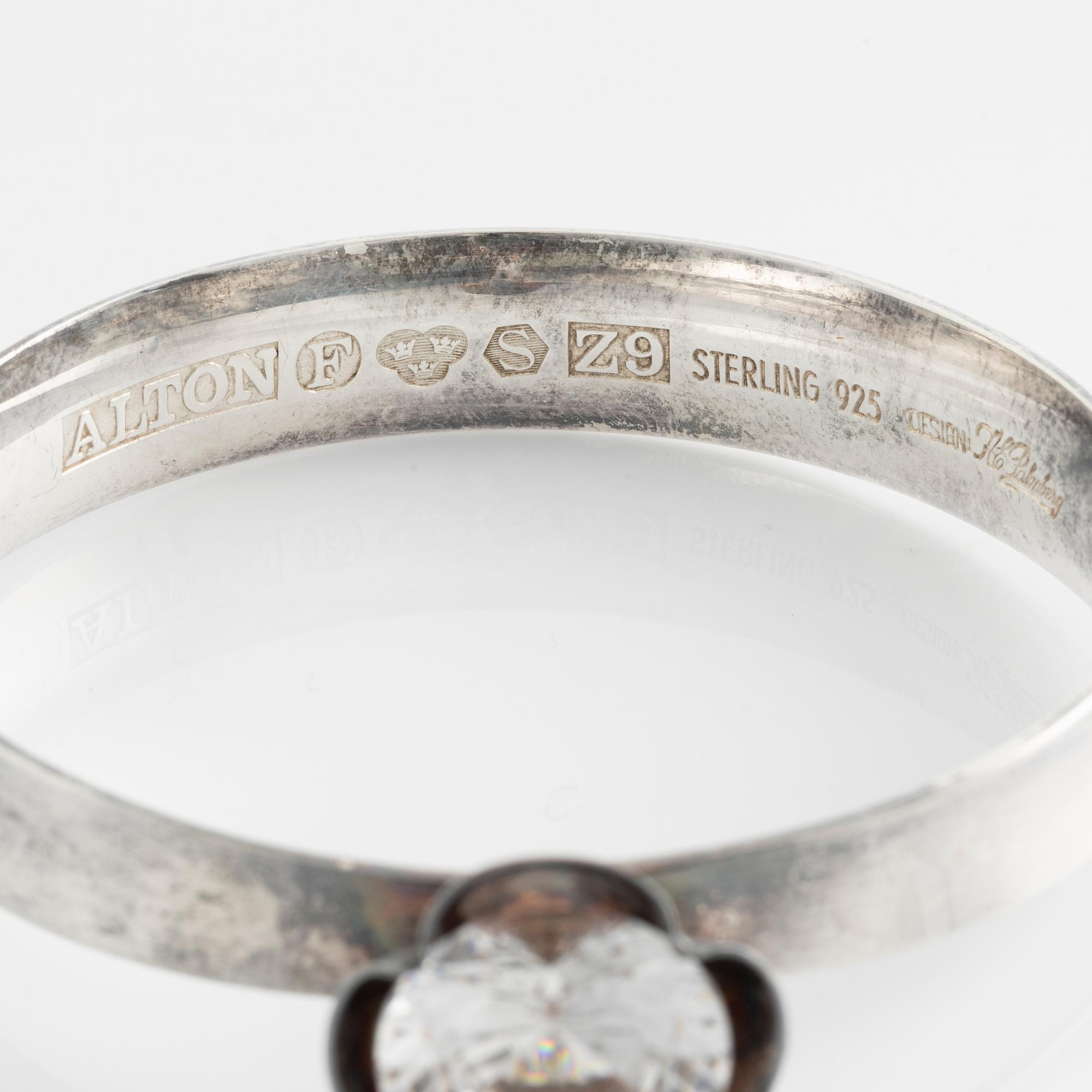 Bangle bracelet, Alton, design by Karl-Erik Palmberg, sterling silver, with synthetic white spinel.