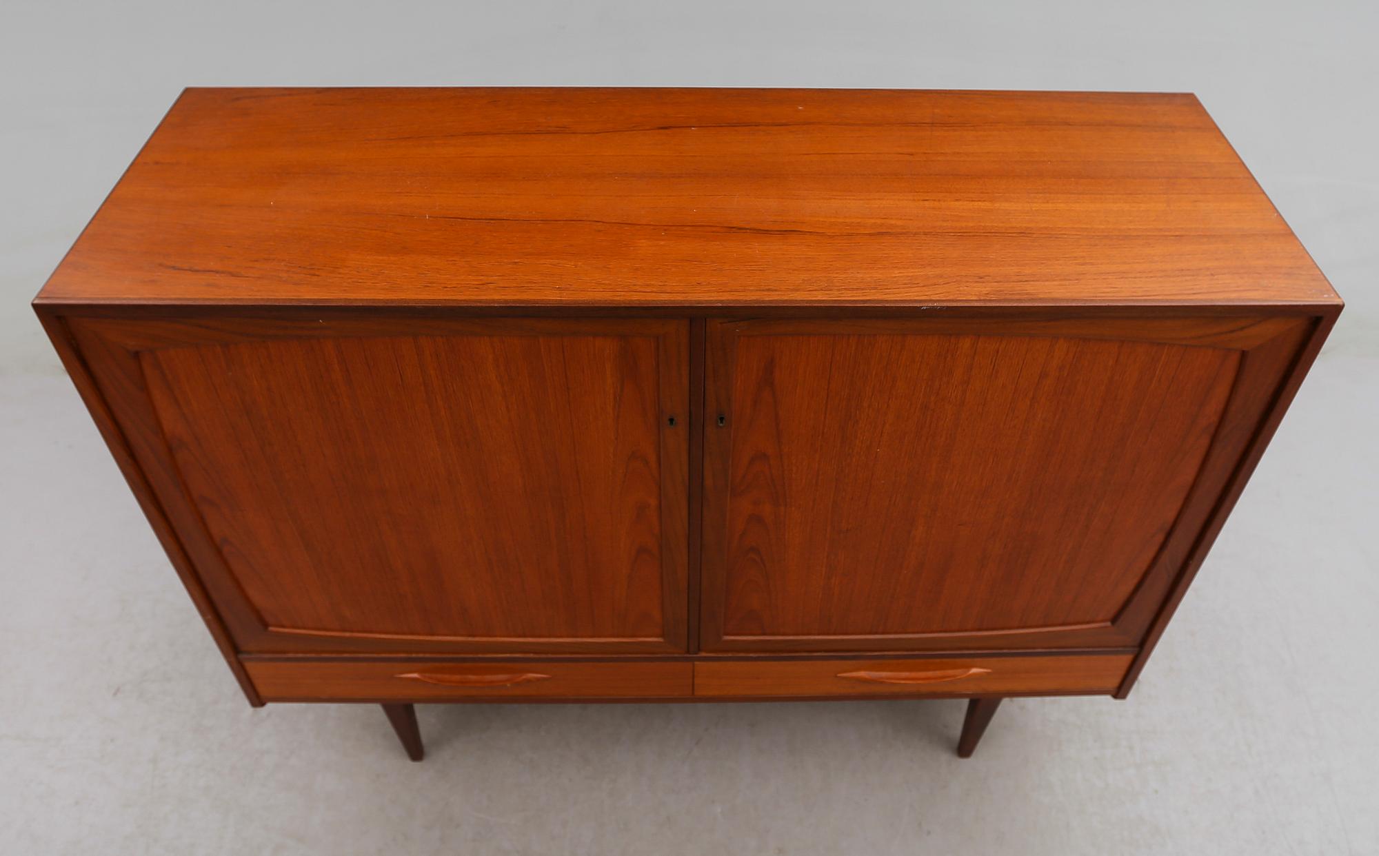 SIDEBOARD, 1900-talets andra hälft.