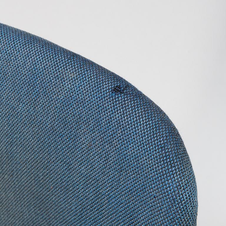 Olof Ottelin, a pair of 1950's "Mister" armchairs for Oy Stockmann Ab, Keravan puusepäntehdas.