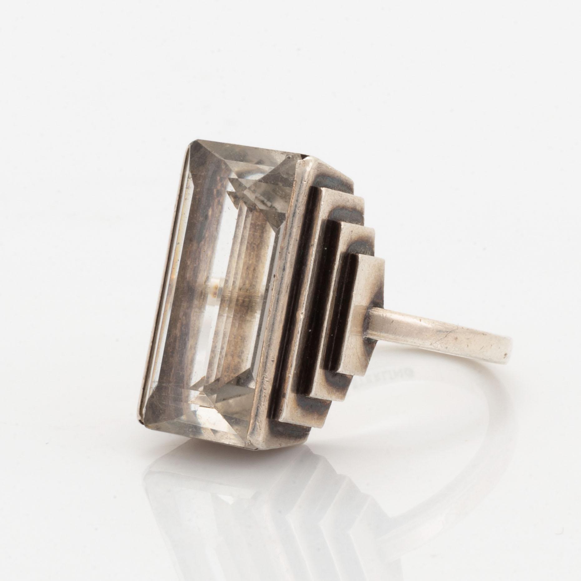 Wiwen Nilsson, sterlingsilver and rock crystal ring.