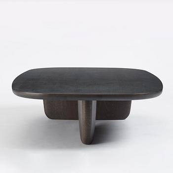 Edward Barber & Jay Osgerby, a "Tobi-ishi, Small table" , low table, B&B Italia, post 2014.