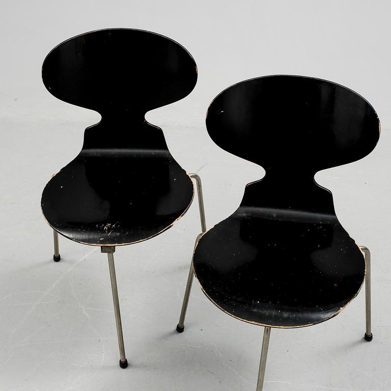STOLAR, 2 st, "Myran", Arne Jacobsen, Fritz Hansen, 1900-talets mitt.