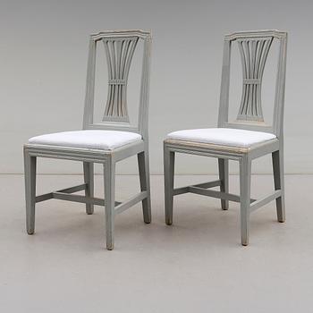 STOLAR, 1 par, gustaviansk stil, 1900-talets första hälft.