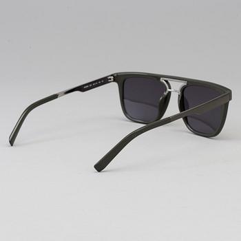 SUNGLASSES, Salvatore Ferragamo.