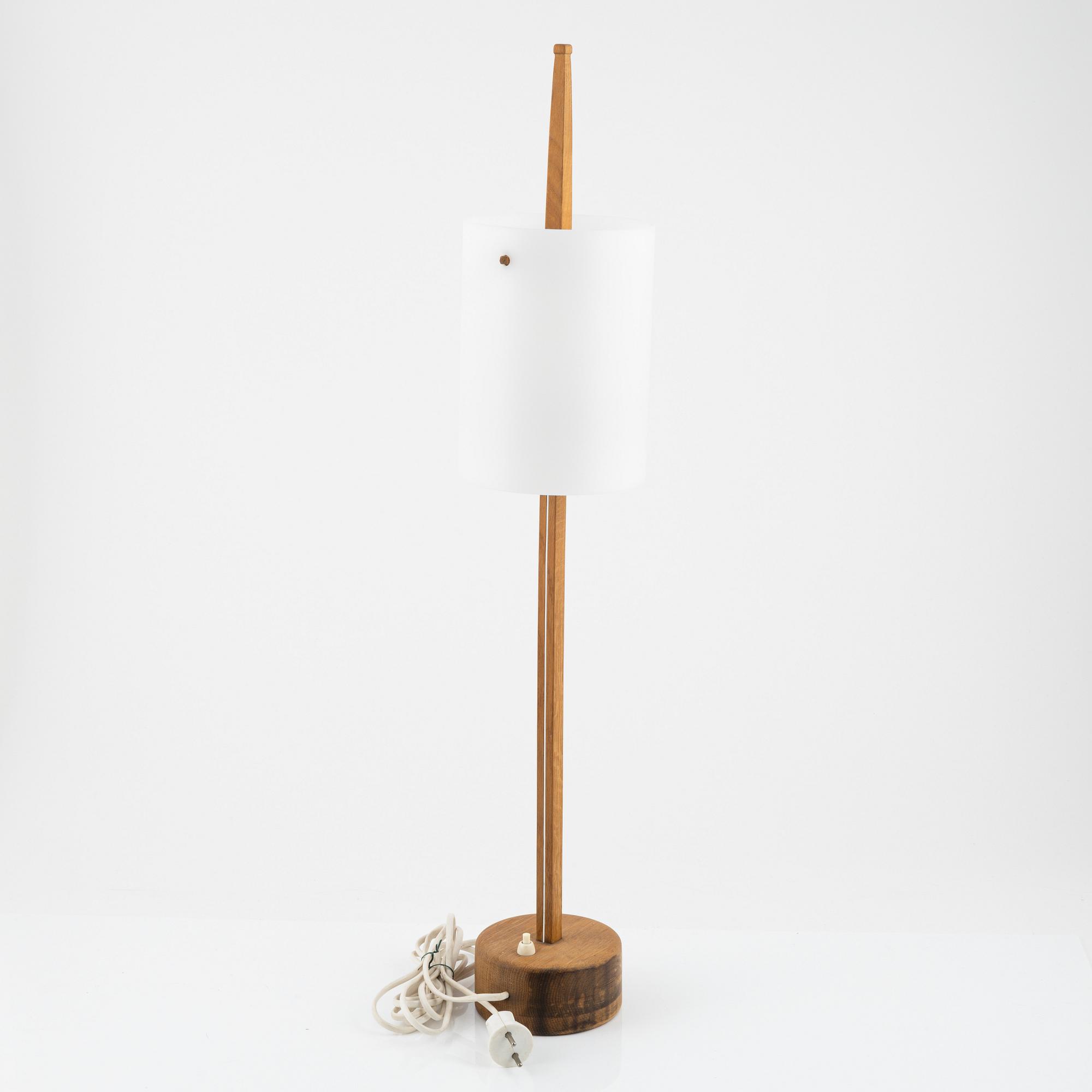Uno & Östen Kristiansson, an oak and acrylic table light, Luxus, Vittsjö.