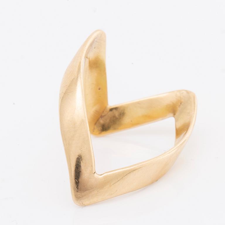 BANGLE aand RING, 14K gold, 14,3 g.