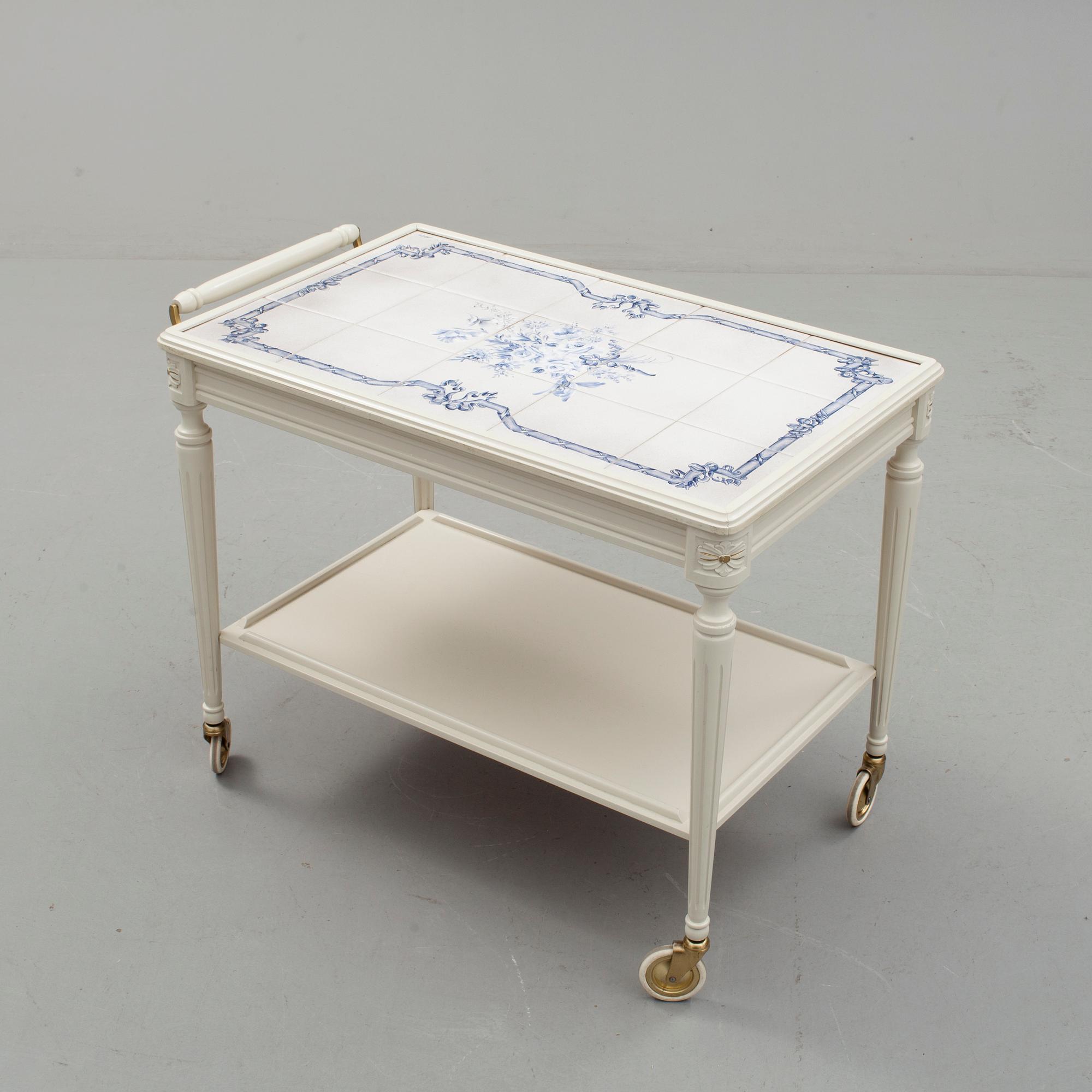 SERVERINGSVAGN, gustaviansk stil, 1900-talets andra hälft.