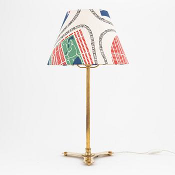 Josef Frank, a model 2467 table , Firma Svenskt Tenn.