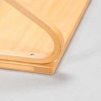 Alvar Aalto, hyllor, ett par, modell 112B, Artek, sent 1900-tal.