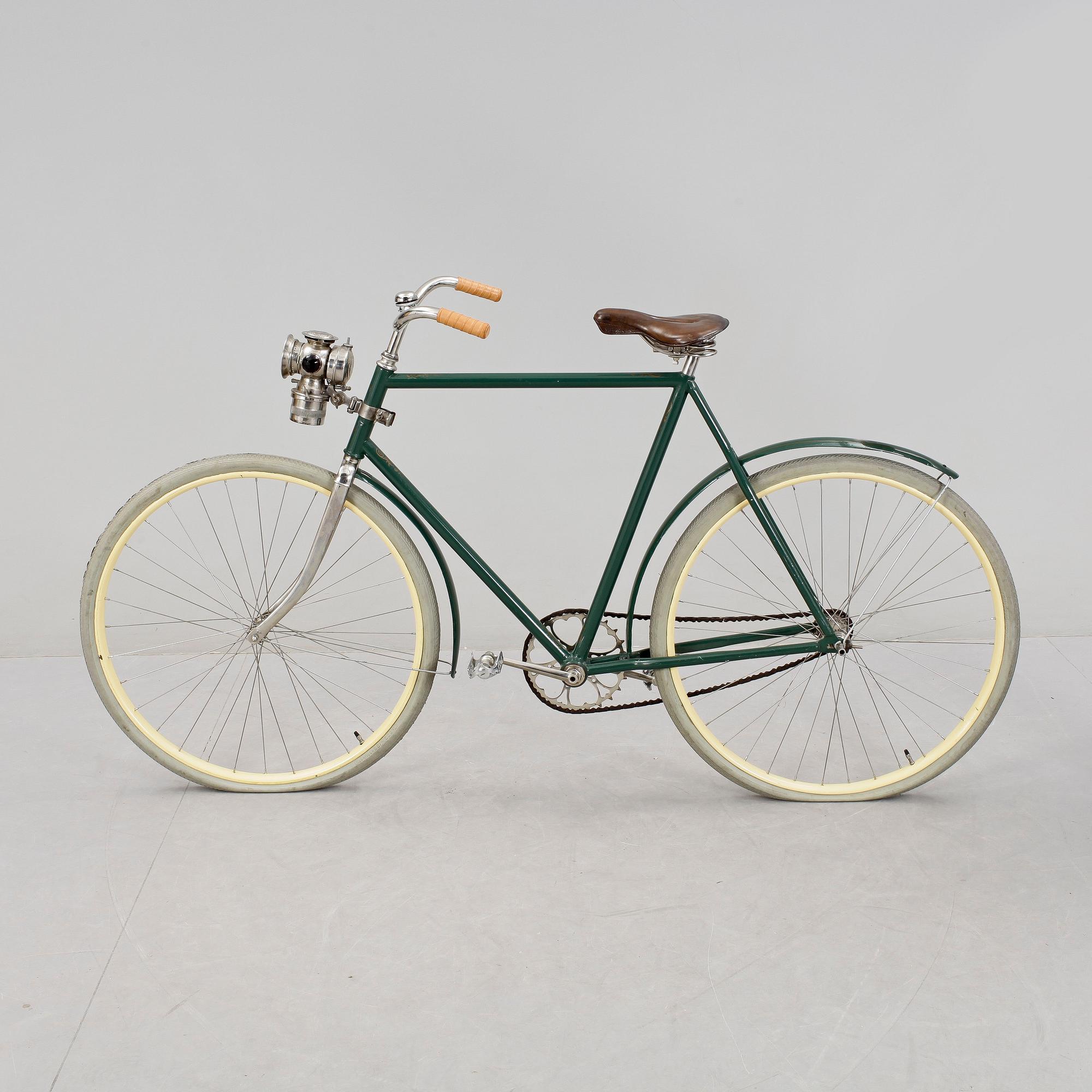 HERRCYKEL, troligen Husqvarnas första modell, 1898.