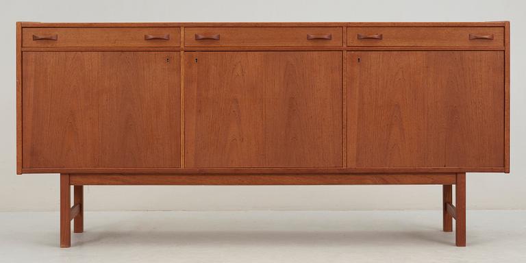 SIDEBOARD, Ulferts, 1900-talets andra hälft.