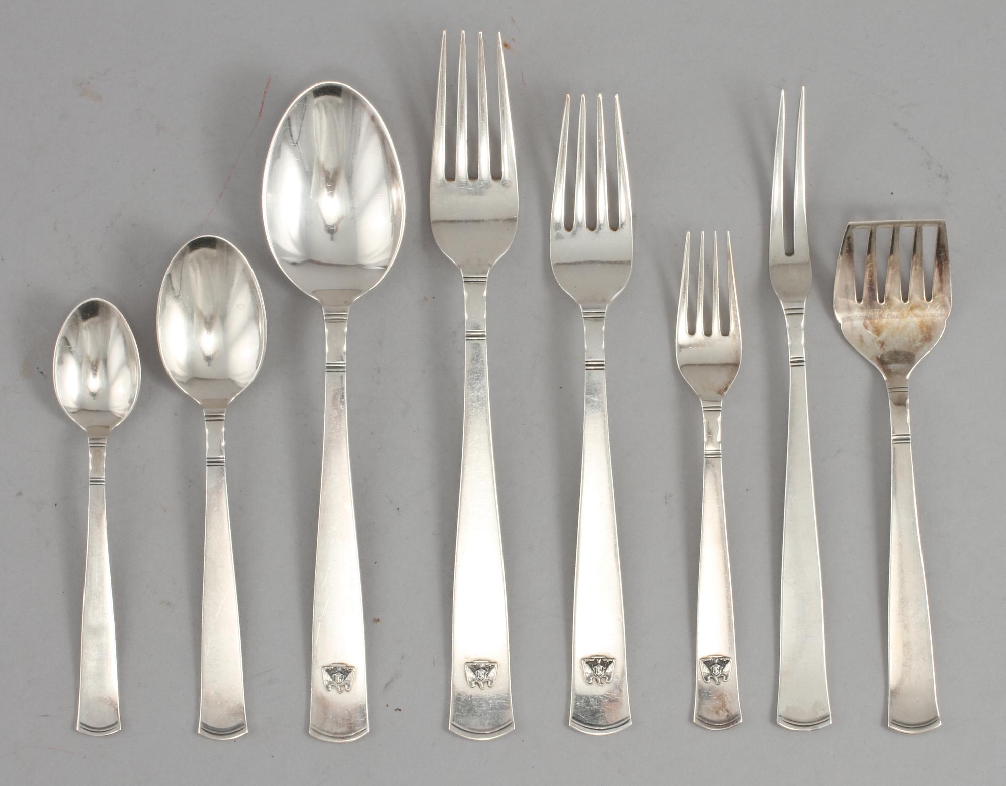 BESTICKSERIVS, 179 delar, silver, "Rosenholm", Jacob Ängman, GAB, Stockholm, 1900-talets andra del, total vikt ca 7595g.