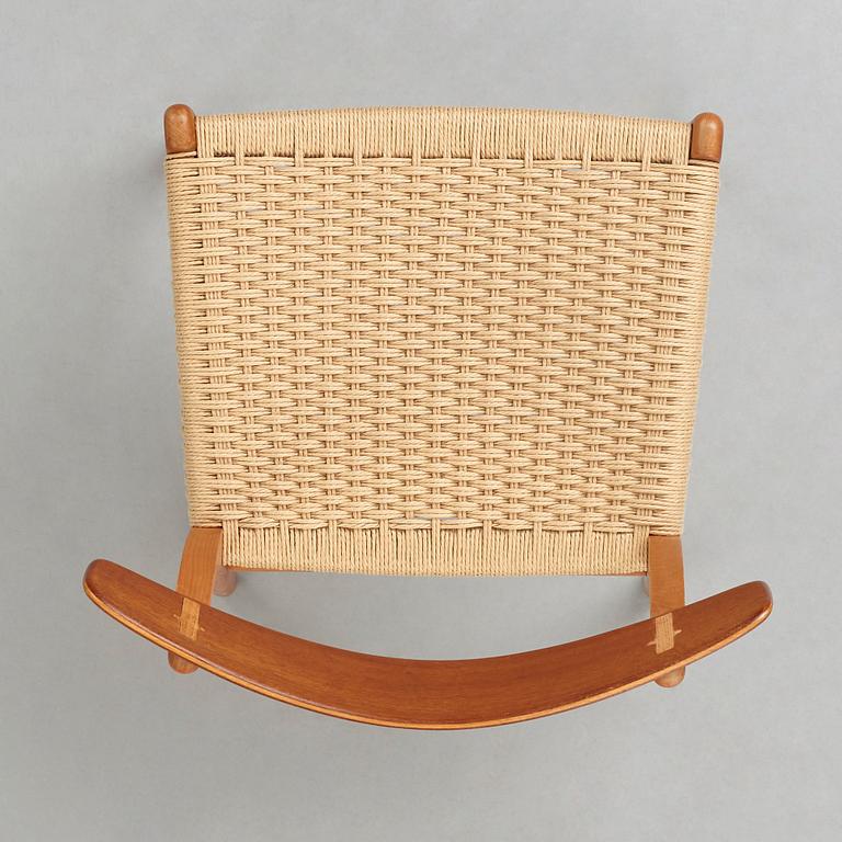 HANS J WEGNER, a "CH23" chair for Carl Hansen & Søn, Danmark, 1950-60's.