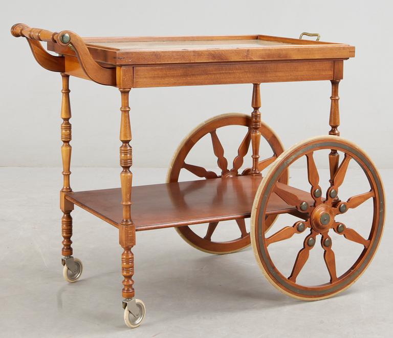 SERVERINGSVAGN, 1900-talets senare hälft.