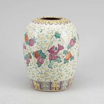 URNA / VAS, porslin, Kina, 1800-tal.