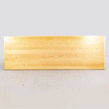 Konstantin Grcic, bord Clerici collection Italien 2000-tal.