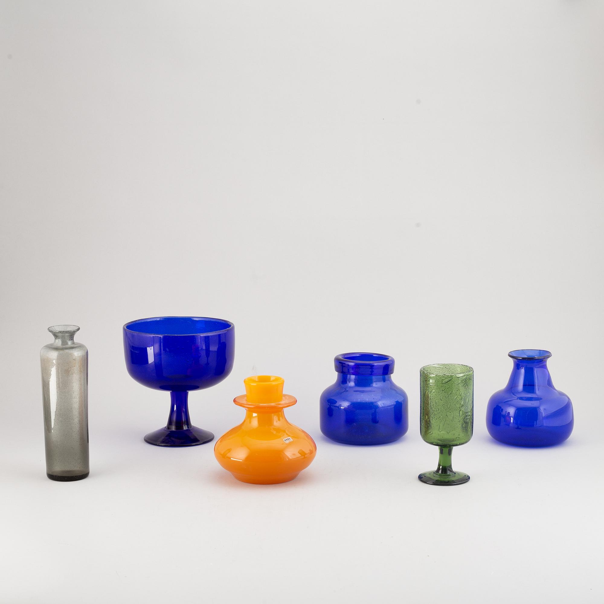 Erik Höglund, a set of 6 glass vases for Boda.