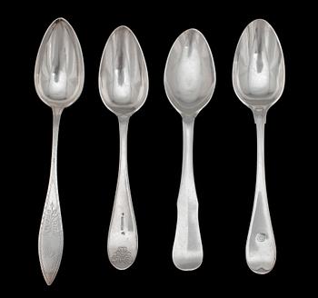 MATSKEDAR, 7 st, silver, bl a 1700-tal. Tot vikt 394 g.