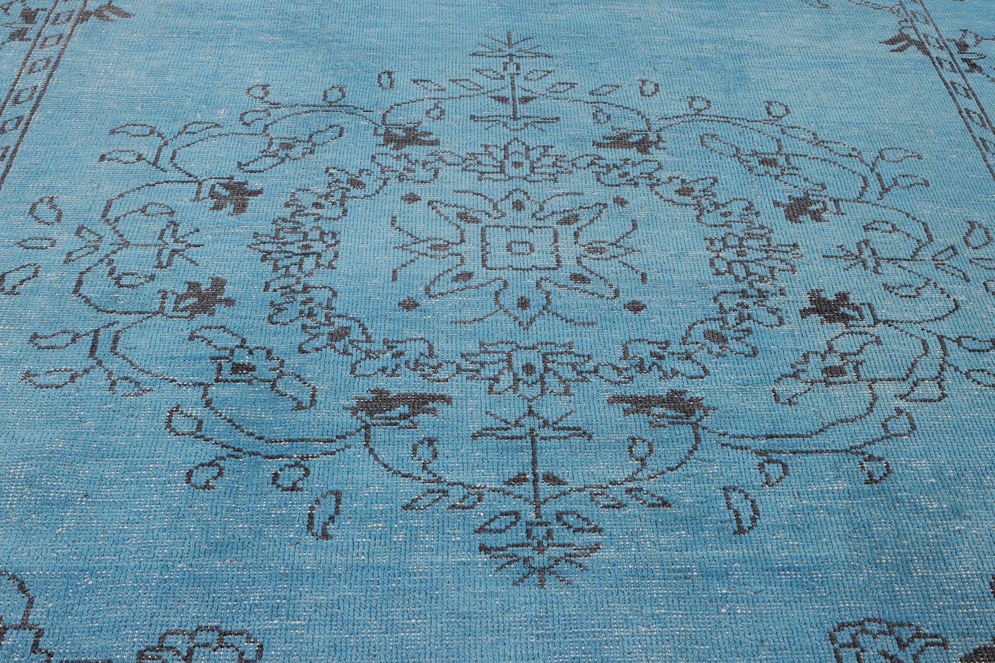 Matta, orientalisk, vintage design, ca. 364 x 265 cm.