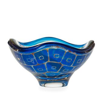 A Sven Palmqvist 'Ravenna' glass bowl, Orrefors 1972.