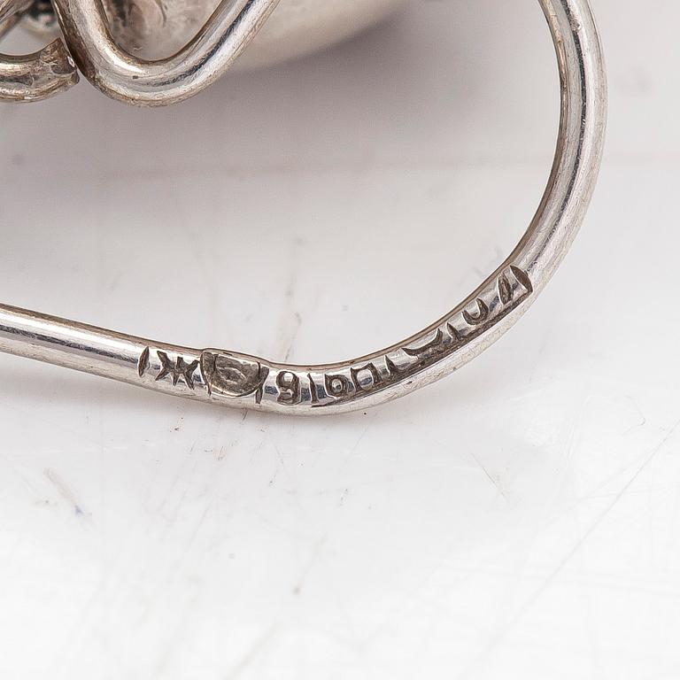 A set of silver "Halikko treasure" necklace, bracelet, ring and earrings. Kalevala Koru, Helsinki 1965-1972.