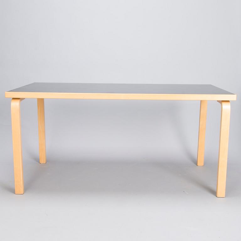 ALVAR AALTO, a late 20th century  '81A', table for Artek.