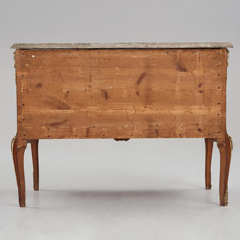 A Gustavian commode by Gottlieb Iwersson, 1791 (master in Stockholm 1778-1813).