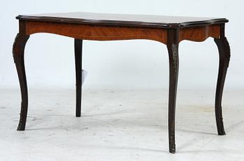 BORD, Louis Seize-stil, Aktiebolaget Gustavianska Möbler Onslunda, 1900-tal.