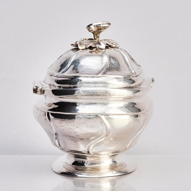 A Swedish 18th century silver sugar-casket, mark of Anders Reutz, Göteborg 1767.