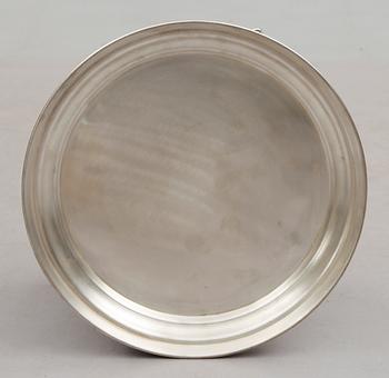 VINKYLARE, vitmetall, 1900-talets andra hälft.